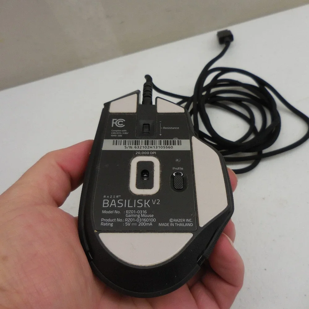 Razer Basilisk V2 Wired Gaming Mouse 20000 DPI Optical Sensor Black RZ01-0316